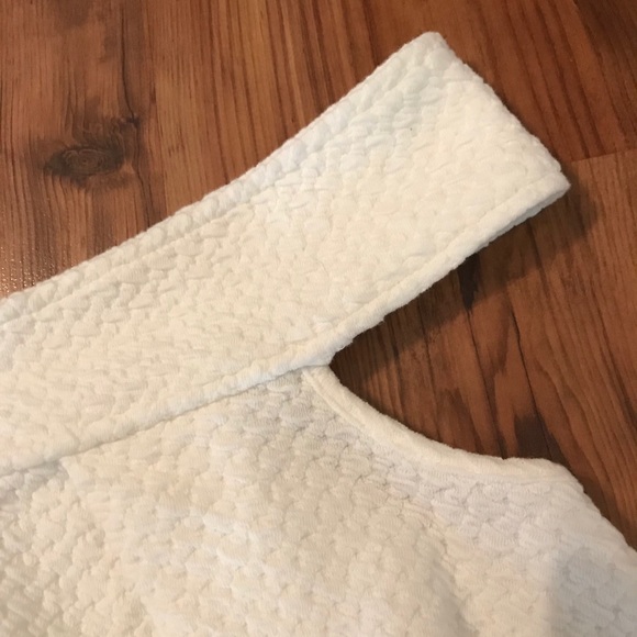 Free people off shoulder top - Picture 3 of 10